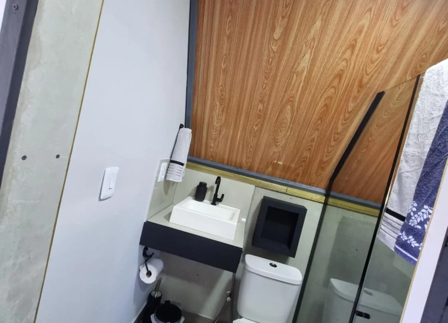 Pousada Rosa Shanti, Cafe Da Manha Opcional, Apenas 4 Cabanas, Piscina, Estacionamento Privativo, Area De Festas Com Churrasqueira E Cervejeira, Cantinho Da Fogueira, Localizado Junto A Natureza Praia do Rosa Han/Misafirhane