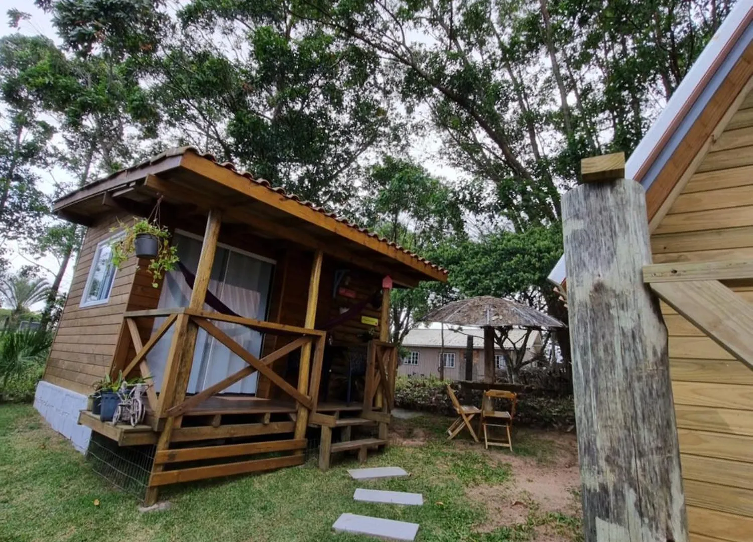 Pousada Rosa Shanti, Cafe Da Manha Opcional, Apenas 4 Cabanas, Piscina, Estacionamento Privativo, Area De Festas Com Churrasqueira E Cervejeira, Cantinho Da Fogueira, Localizado Junto A Natureza Praia do Rosa Brazylia