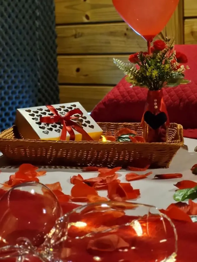 Pousada Rosa Shanti, Cafe Da Manha Opcional, Apenas 4 Cabanas, Piscina, Estacionamento Privativo, Area De Festas Com Churrasqueira E Cervejeira, Cantinho Da Fogueira, Localizado Junto A Natureza Praia do Rosa Locanda